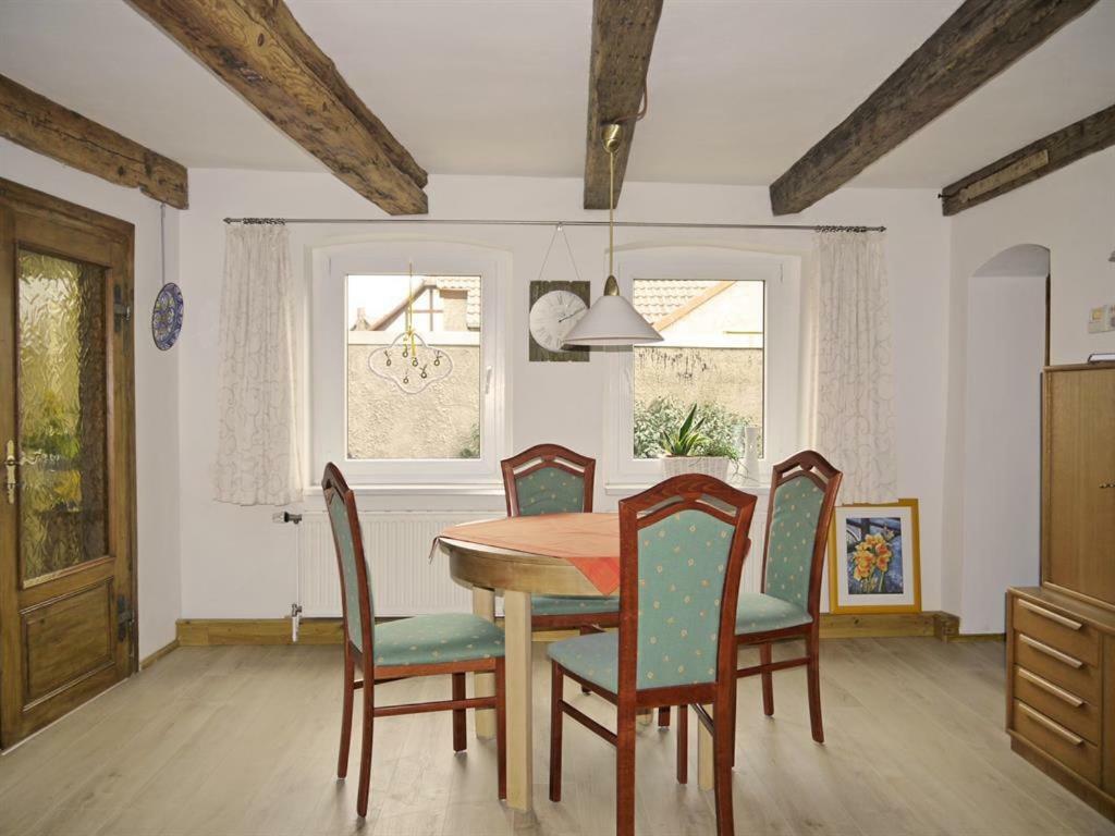 Ferienhaus Oliv 塔勒 外观 照片